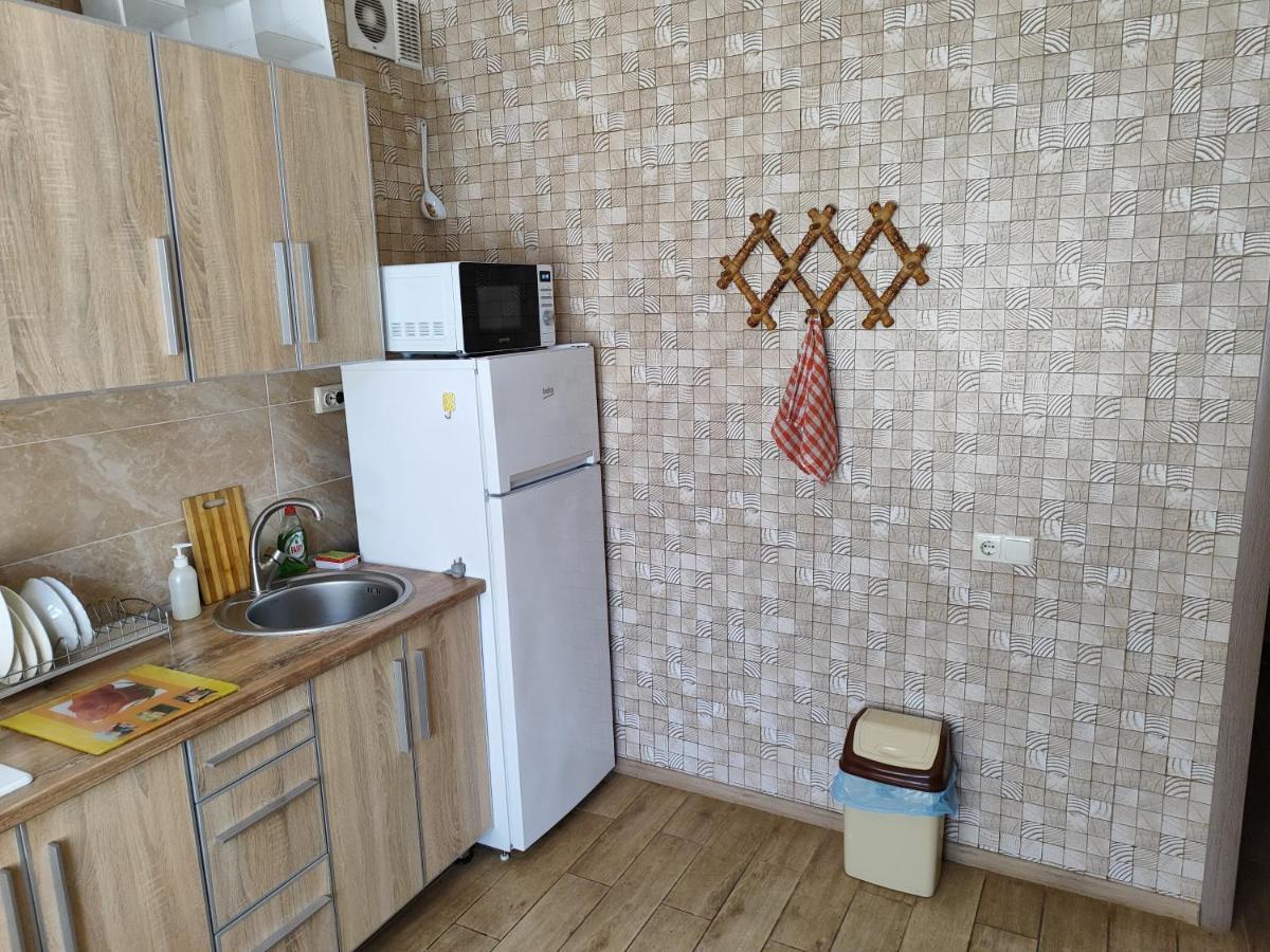 Апартаменти В Новому Будинку В Самому Центрi Khmel'nyts'kyy Exterior foto