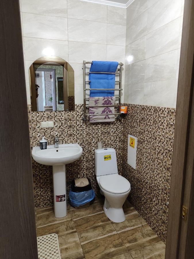 Апартаменти В Новому Будинку В Самому Центрi Khmel'nyts'kyy Exterior foto